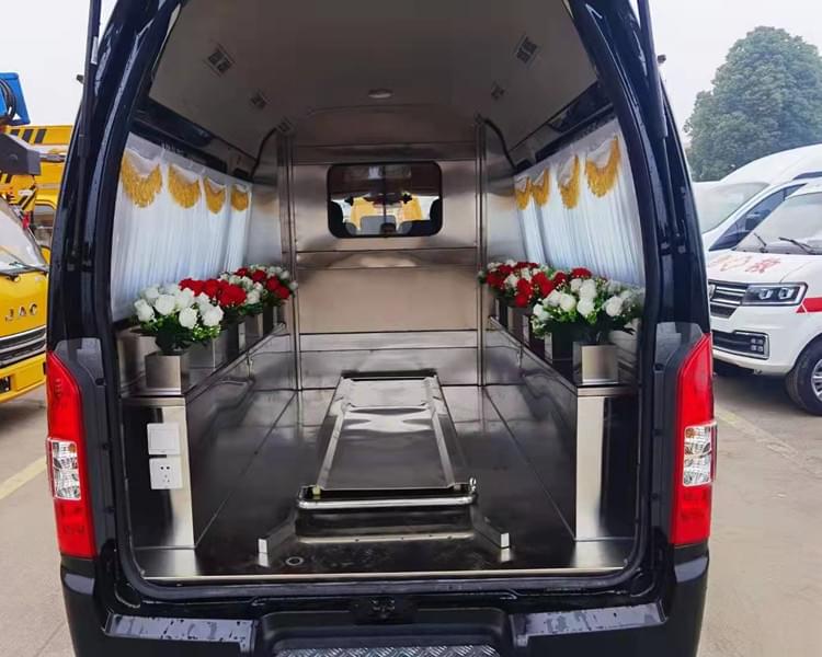 遗体运输车
